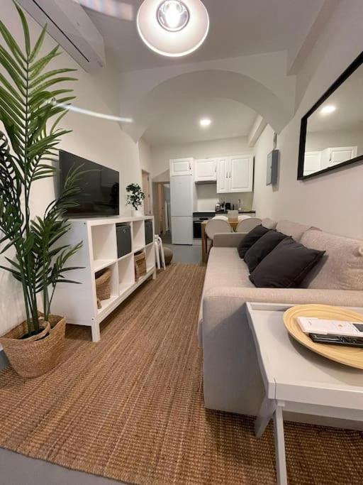 New Piso Centrico 7Pax A 2 Min Andando De Gran Via Appartement Madrid Buitenkant foto