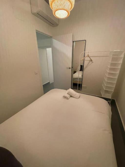 New Piso Centrico 7Pax A 2 Min Andando De Gran Via Appartement Madrid Buitenkant foto
