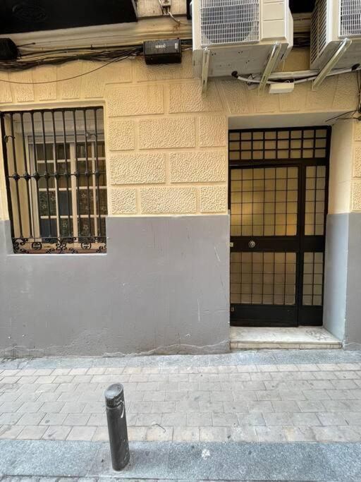 New Piso Centrico 7Pax A 2 Min Andando De Gran Via Appartement Madrid Buitenkant foto
